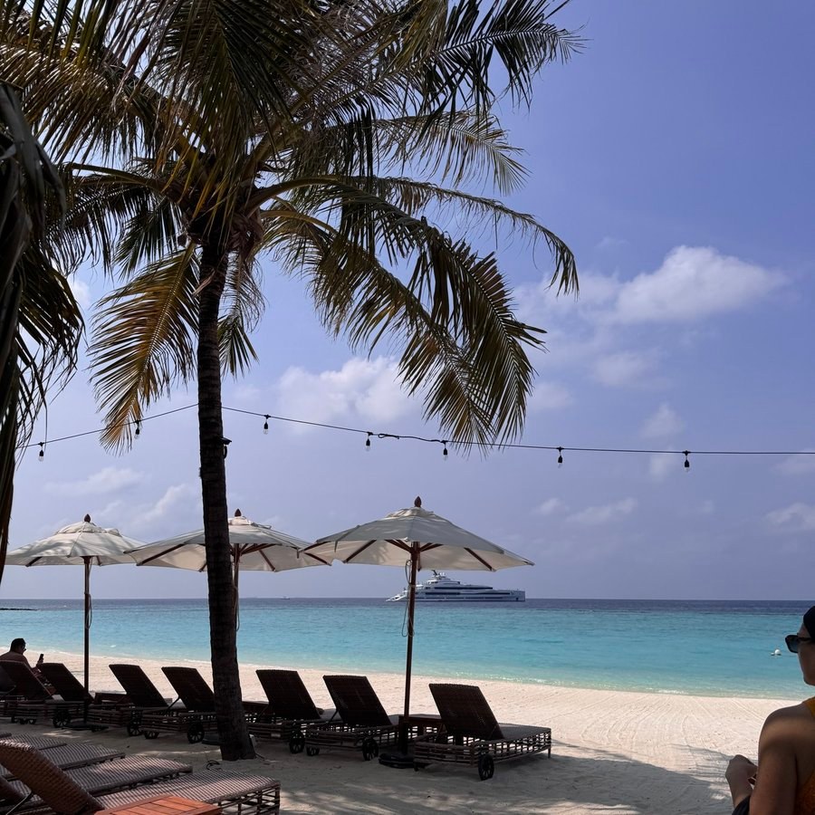 Praia nas Maldivas